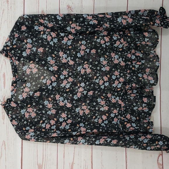 Semi-Sheer♡Floral♡Ruffle Accents♡Long Sleeve♡Peasant Top - Picture 5 of 6